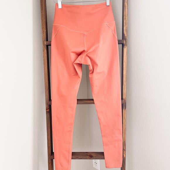 Girlfriend Collective Compressive Leggings - Picture 4 of 6